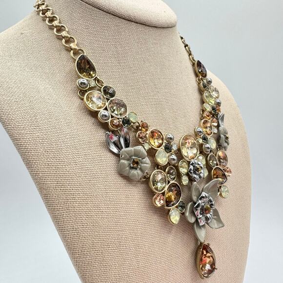 Simply Vera Vera Wang Jeweled Rhinestone Fall Color Floral Bib Necklace Signed - Picture 3 of 16